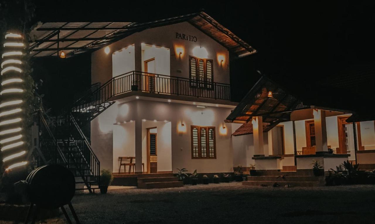 Partho Home Stay Padinjarathara Bagian luar foto